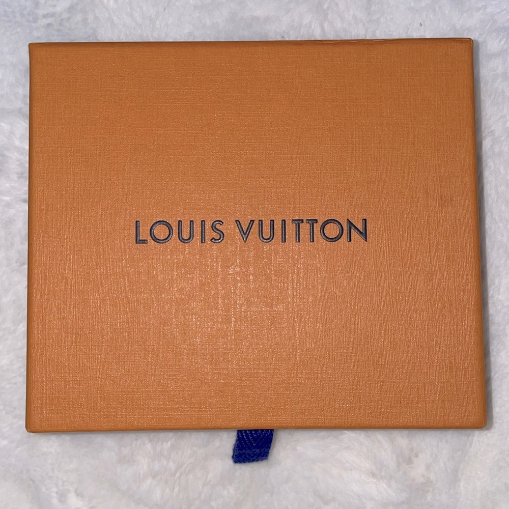 Louis Vuitton Short Wallet/Card Case Box 6x5”